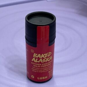 Lush Baked Alaska Solid Perfume